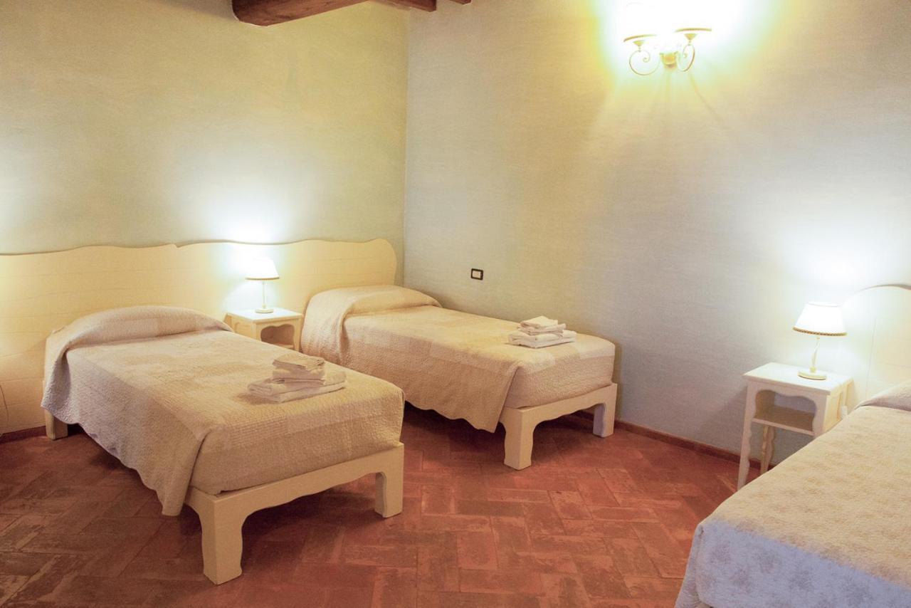 I Quattro Elementi Bed and Breakfast Volterra Eksteriør billede